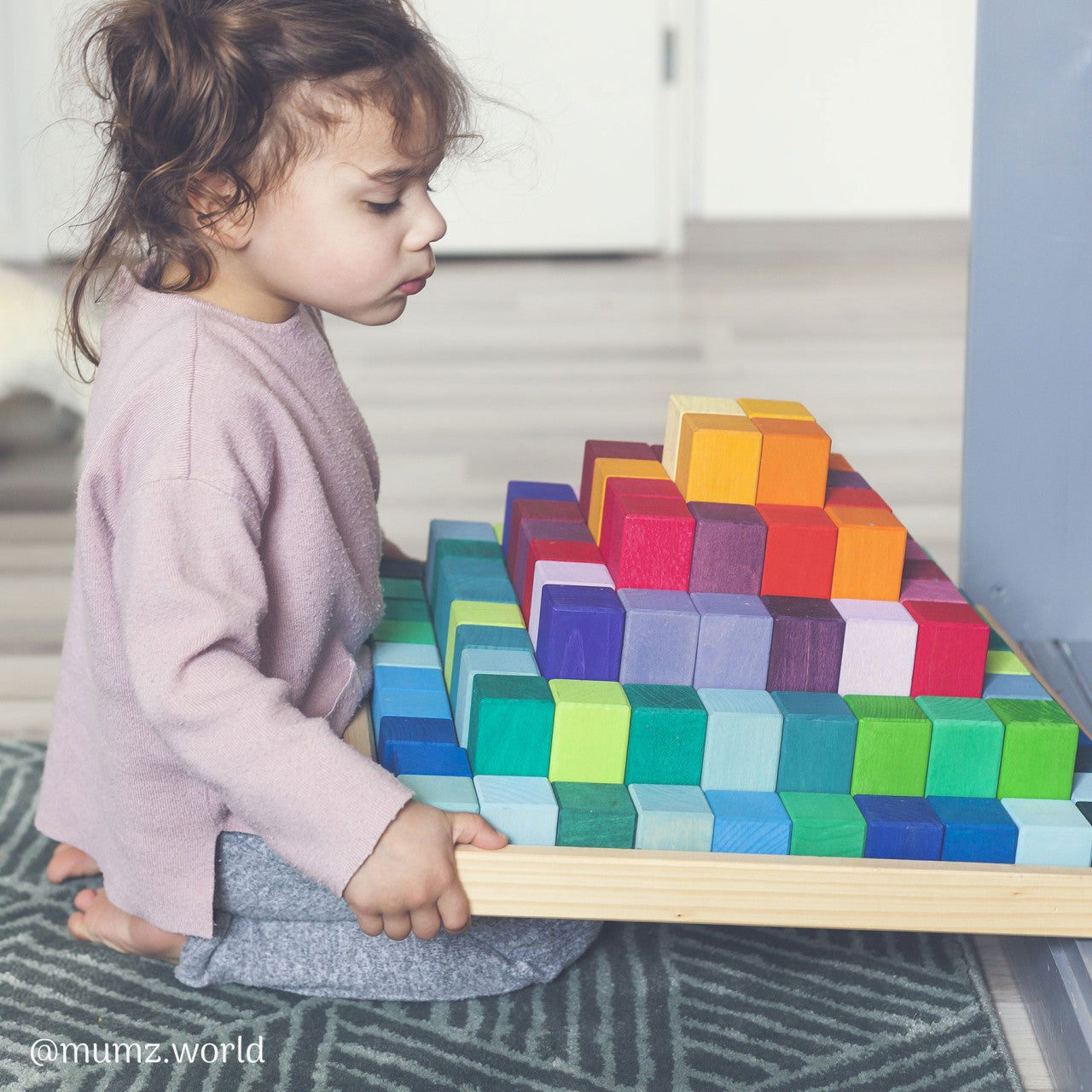 Large Stepped Pyramid - Rainbow
