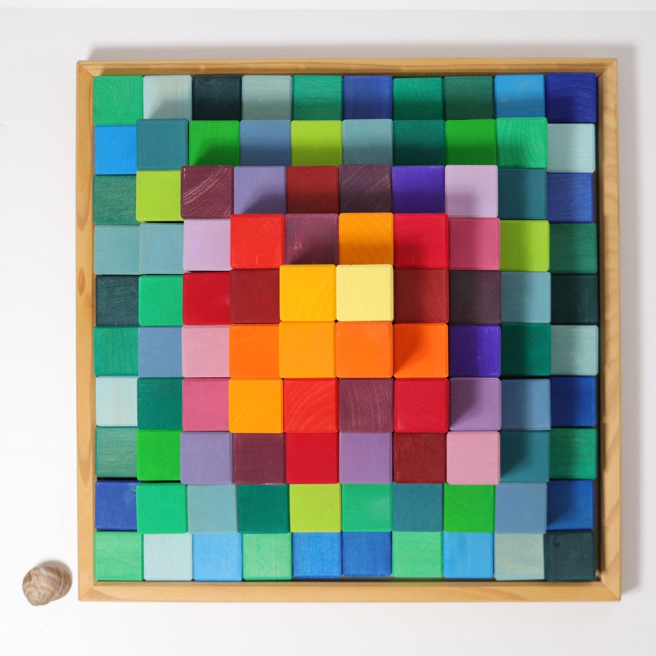 Large Stepped Pyramid - Rainbow