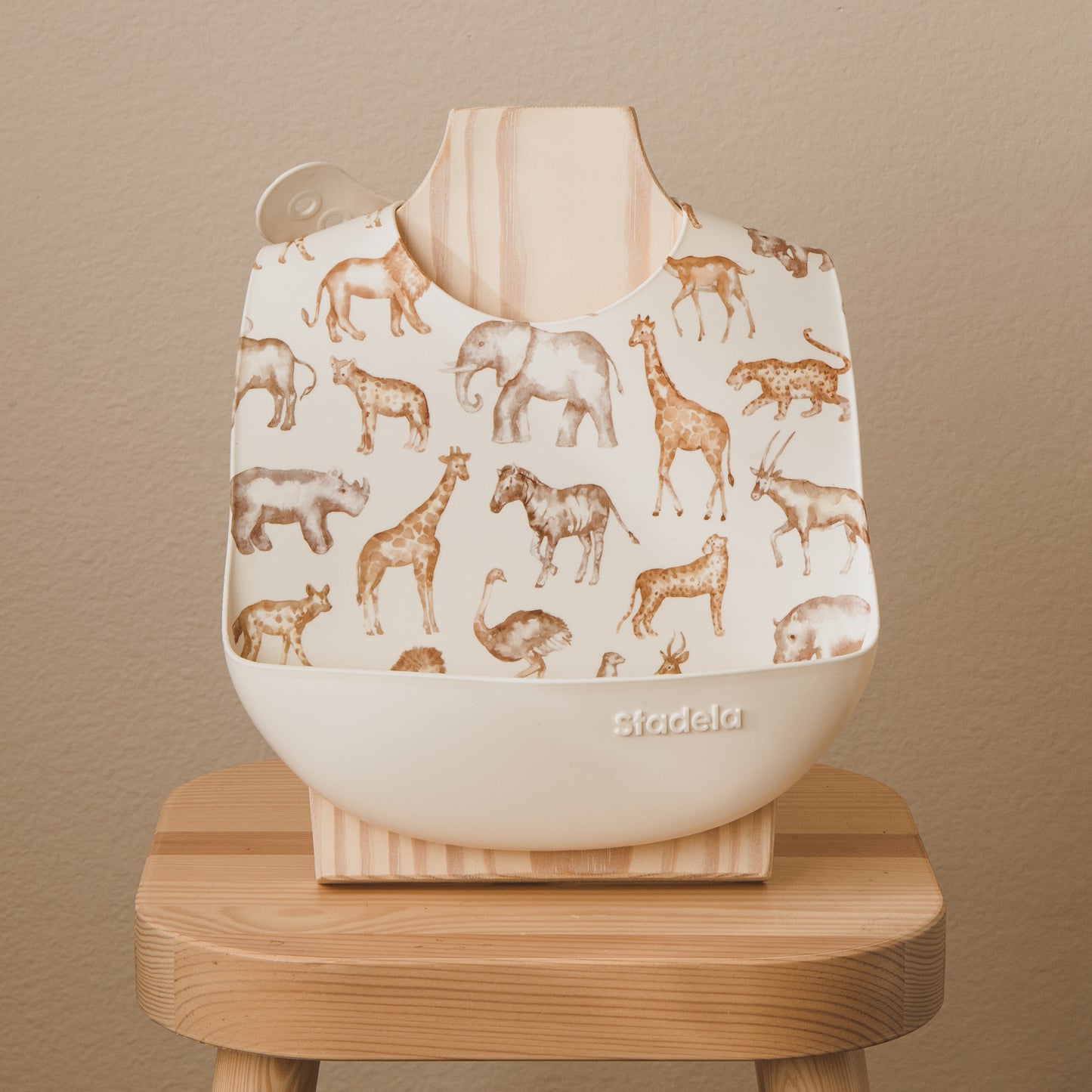 Stadela Baby Safari Silicone Bib